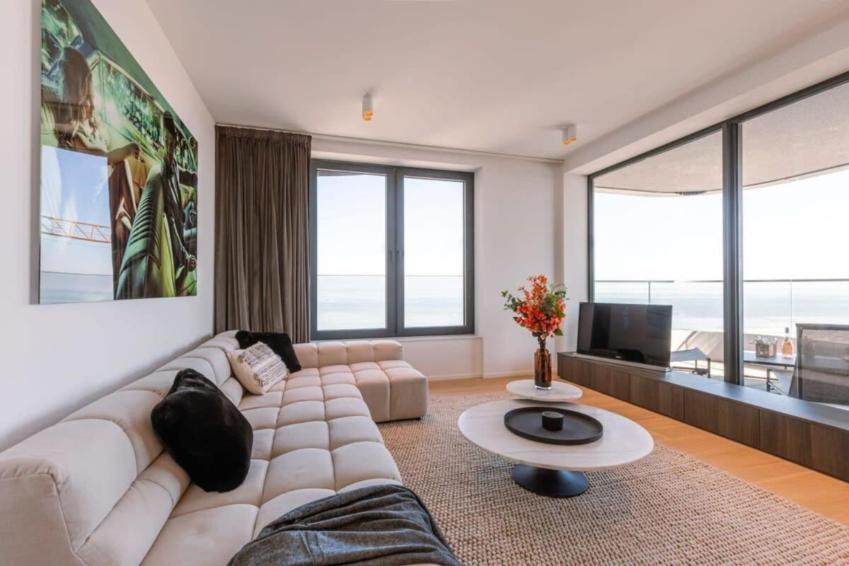 Huswell - Stunning Apartment With Breathtaking Views Oostende Eksteriør billede