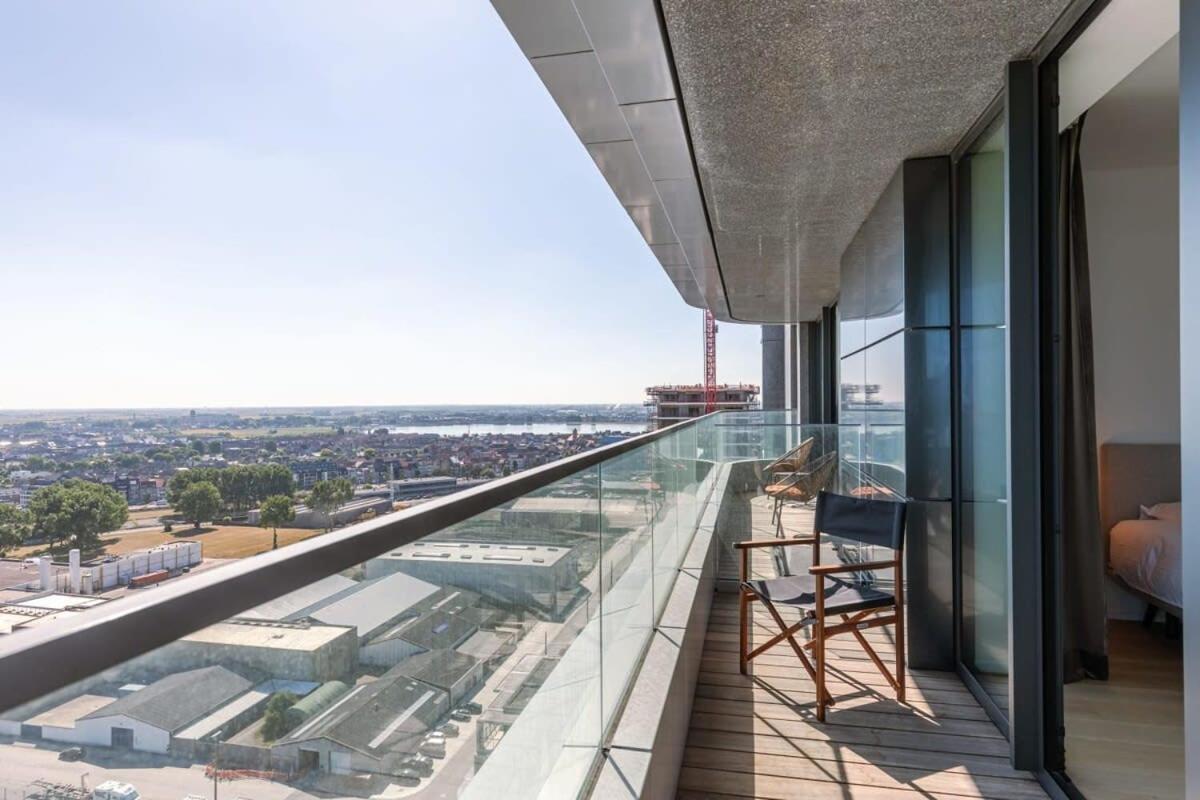 Huswell - Stunning Apartment With Breathtaking Views Oostende Eksteriør billede