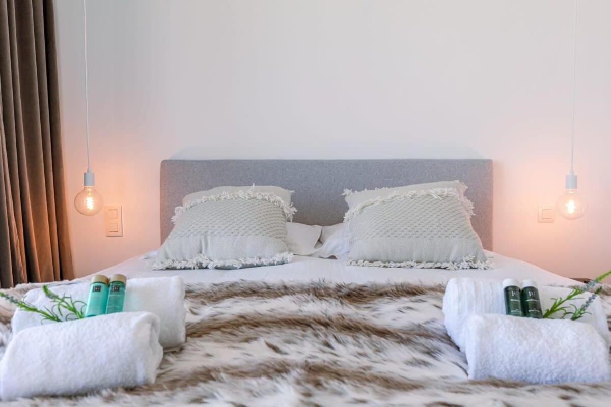 Huswell - Stunning Apartment With Breathtaking Views Oostende Eksteriør billede